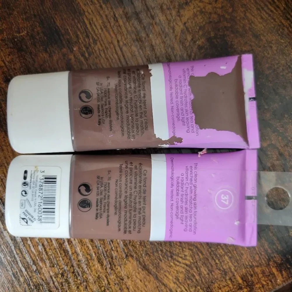 TWO-SEPHORA COLLECTION Clean Glowing Skin Foundation Color 37 Dark with neutral